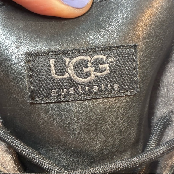 UGG Australia Adirondack II Waterproof Boots Black Gray Women’s Size 8 - Picture 9 of 16